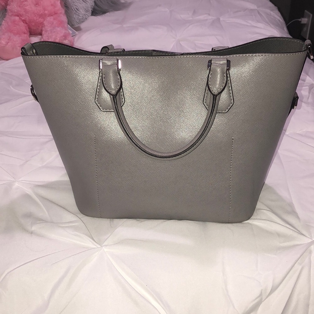 Authentic Michael Kors Bag - Picture 6 of 8